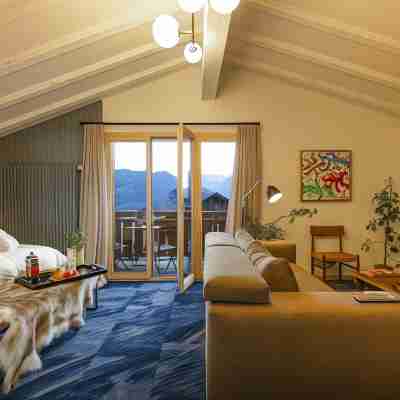 Shed Hotel Rooms