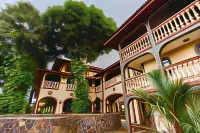 Hotel El Reith Lake