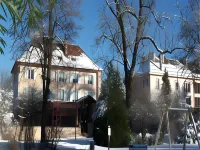 Les Loges du Parc Hôtels à : La Bresse