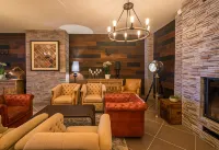 Mayak Hotel