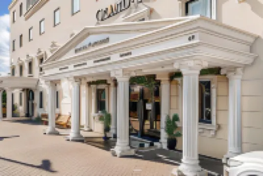 Grand Sapphire Hotel & Banqueting