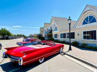 Court Plaza Inn & Suites of Mackinaw