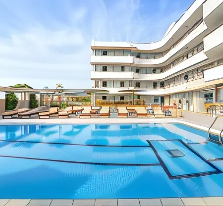 Nicolas Grand Suites, Adults Only