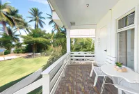 YAMA APARTMENTS - Private Beachfront - Apartments