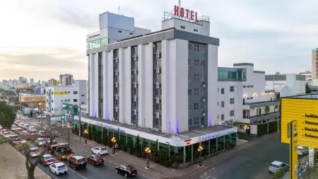 Porto Minas Hotel e Convenções Отели в г. Уберландия