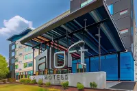 Aloft Nashville Airport Hotels near LOFT Outlet