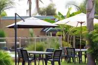 Tropicana Motor Inn Hotels in Cowes