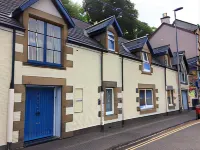 Millburn Apartment Hotels near Fort George