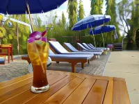 VIP Chain Resort Pool Villa