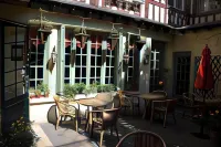 Hôtel Le Vieux Carré