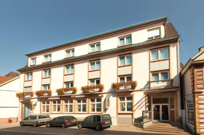 Hotel Majestic Alsace - Strasbourg Nord Các khách sạn ở Niederbronn-les-Bains