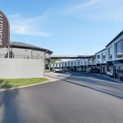 ลิตติมอร์ โฮเทล ออน สจ๊วต, บาธเฮิร์สต์ โรงแรมใกล้Bathurst