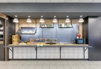 B&B Hotel Lille Centre Grand Palais - breakfast