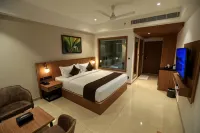 Hotel Saffron Wayanad - breakfast