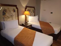 Zayed Hotel Hotels in Gazirat Mit Oqbah