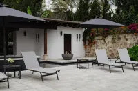 Villa Las MIL Flores Hotel dekat Antigua Guatemala Central Park