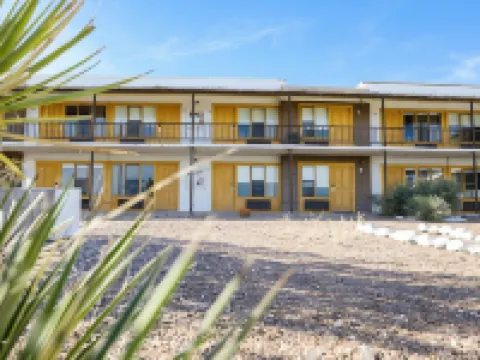 貝斯特韋斯特SureStay精選圖姆斯頓瞭望山林小屋 圖姆斯頓酒店