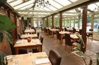 Marsh Farm Hotel - sarapan
