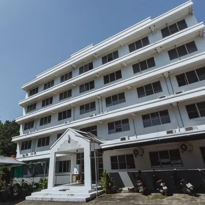 GO INN Maya - Nimman Chiang Mai Hotels near Huay Kaew