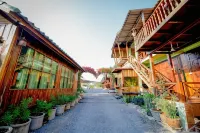 MRK Resort & Massage