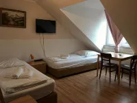 Pension Alis Augsburg Hotels in Aichach