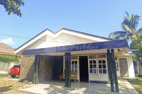 Guest House 88 Lahat RedPartner Hotel dekat Kebun Binatang Ribang Kemambang