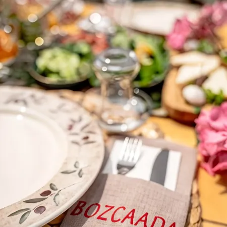Bozcaada Biz Otel