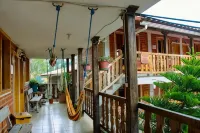 Hostal Cloud Forest Hotels in Zumbahua
