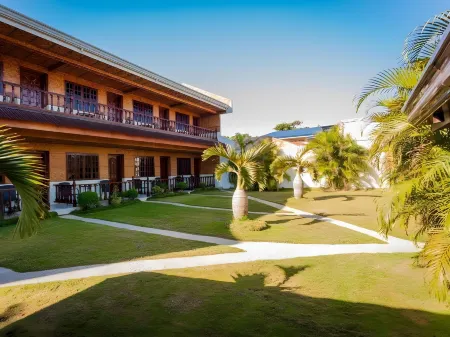 Coucou Bar Hotel and Restaurant