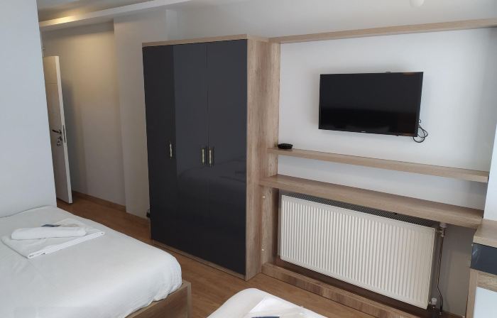Akdeniz Van Otel