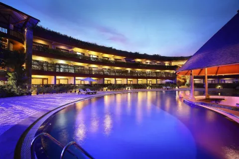 Uday Suites - the Airport Hotel