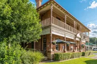 Kings and Queens Paterson Hotels in Paterson