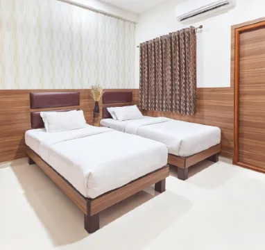 埃納尼亞斯奈斯特酒店