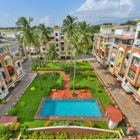 Monarch Suites
