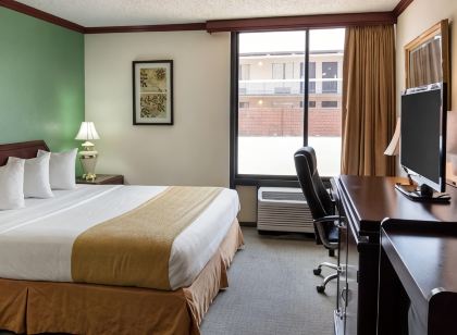 Quality Inn Shreveport Airport
