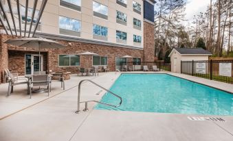 Holiday Inn Express & Suites Atlanta N - Woodstock