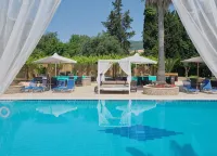Paloma Blanca Hotels in Ipsos