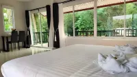 Baan Sara Boutique Resort Hotels in 
