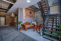 RedDoorz @ Sangnala Homestay Pakisaji Hotel di Kepanjen