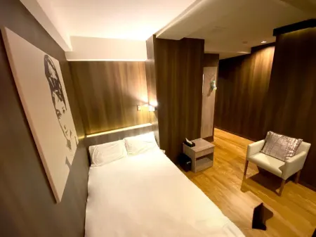 Petit Hotel Mio