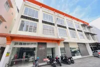 RedDoorz @ STM Suite Medan Amplas - 2-Star