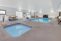 데이즈 인 바이 윈덤 버낼릴로