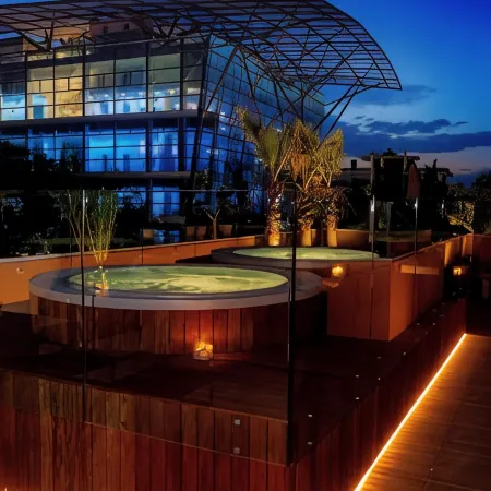 Metropol Ceccarini Suite - Luxury Apartments
