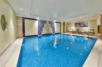 Ramada by Wyndham Istanbul Taksim - Yüzme Havuzu