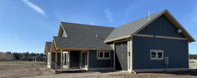 Beautiful and Brand New Custom Built Home, Stunning Views, Convenient Location Hotels near Tally Lake Campground