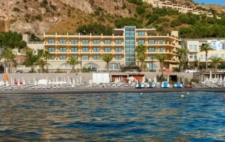 Elihotel Отели в г. Sant'Alessio Siculo