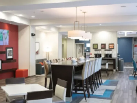 ハンプトン  イン トレド / オレゴン オレゴンのホテル