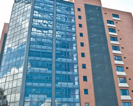 Hotel Embassy Suites by Hilton Valencia Hotels in Valencia