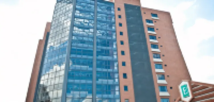 Hotel Embassy Suites by Hilton Valencia Hotels in 