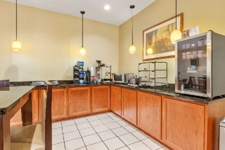 Best Western Clearlake Plaza